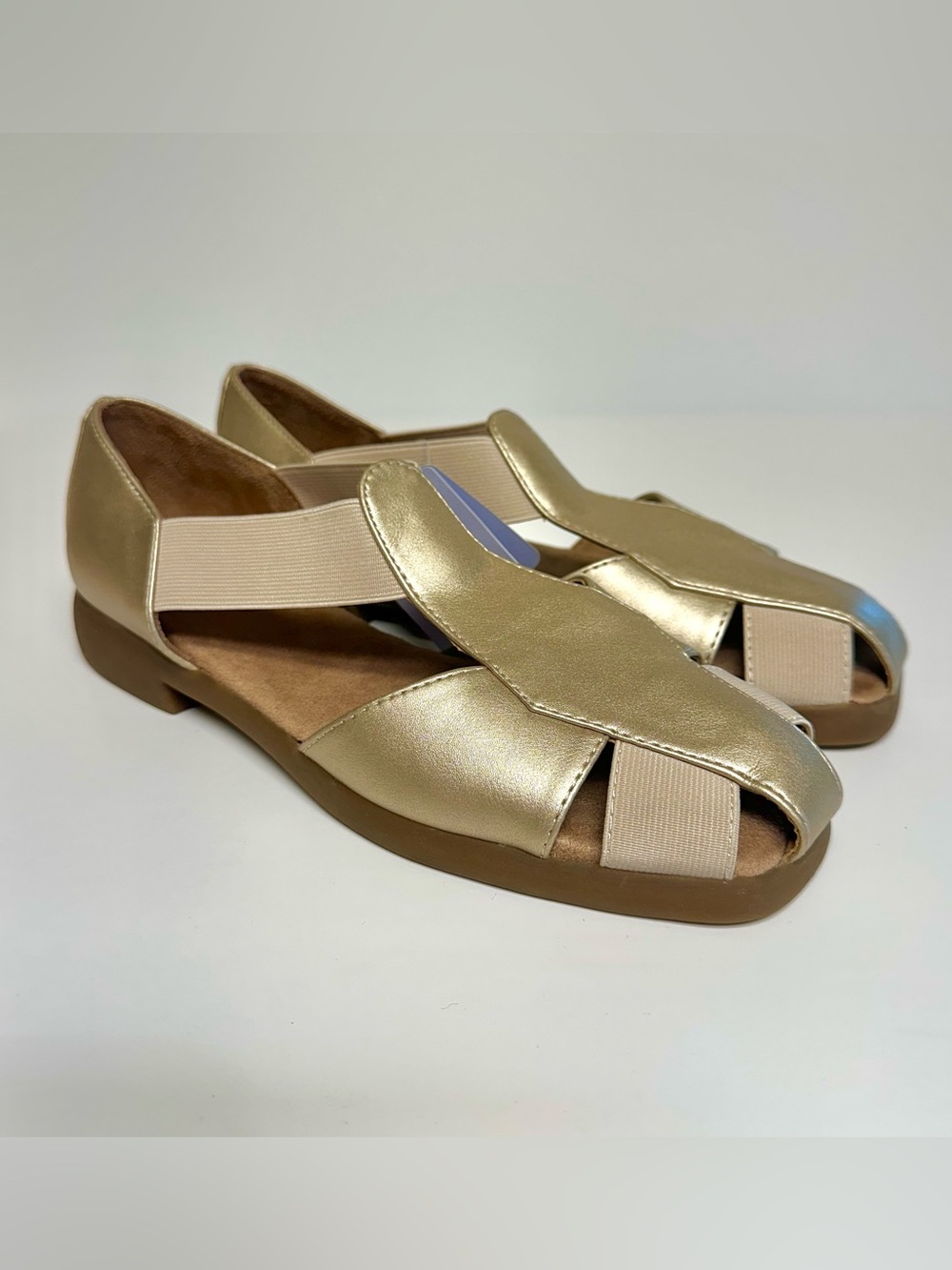 Aerosoles 4Give Fisherman Sandal Metallic Soft Gold Leather Comfort Size 9